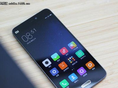 小米5标准版——性价比之王（一款出色的手机选择，堪比高端机的配置和性能）