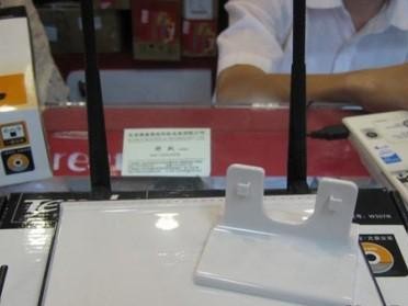 腾达W307R的性能与功能（了解腾达W307R无线路由器的关键特点）
