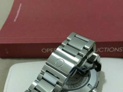 LG49UF8500电视的性能和功能详细评测（探索LG49UF8500电视的画质、音质、智能功能和设计）