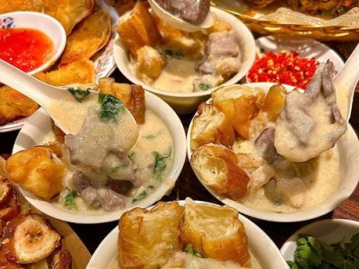 爱刷APP的优势与特点（挑战传统消费方式，迎接智能生活）