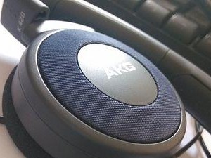 AKG701耳机的音质和舒适度如何？（深入探索AKG701耳机的声音表现和佩戴感受）