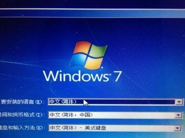 在Mac上使用启动盘安装Windows7系统（详细教程及步骤，让你轻松切换操作系统）